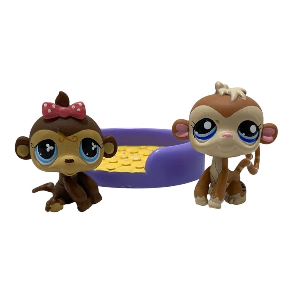 Littlest Pet Shop LPS 3 Piece Toy Lot Multicolor Monkey’s and Bed